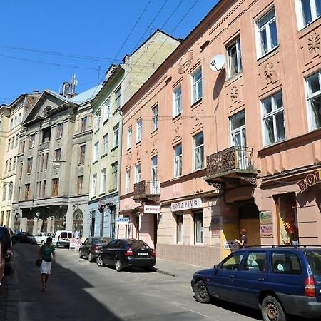 Apartments On Nalivayka Lviv Bilik gambar
