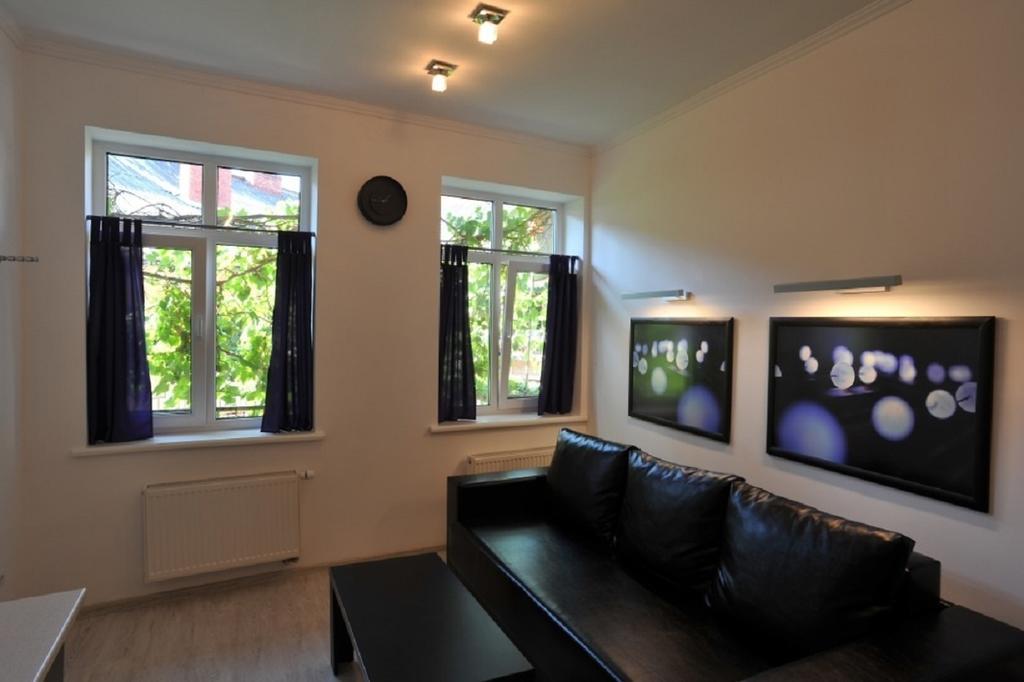 Apartments On Nalivayka Lviv Bilik gambar